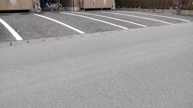 アパートの駐車場