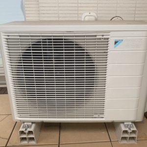 室外機