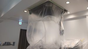 エアコンの養生作業
